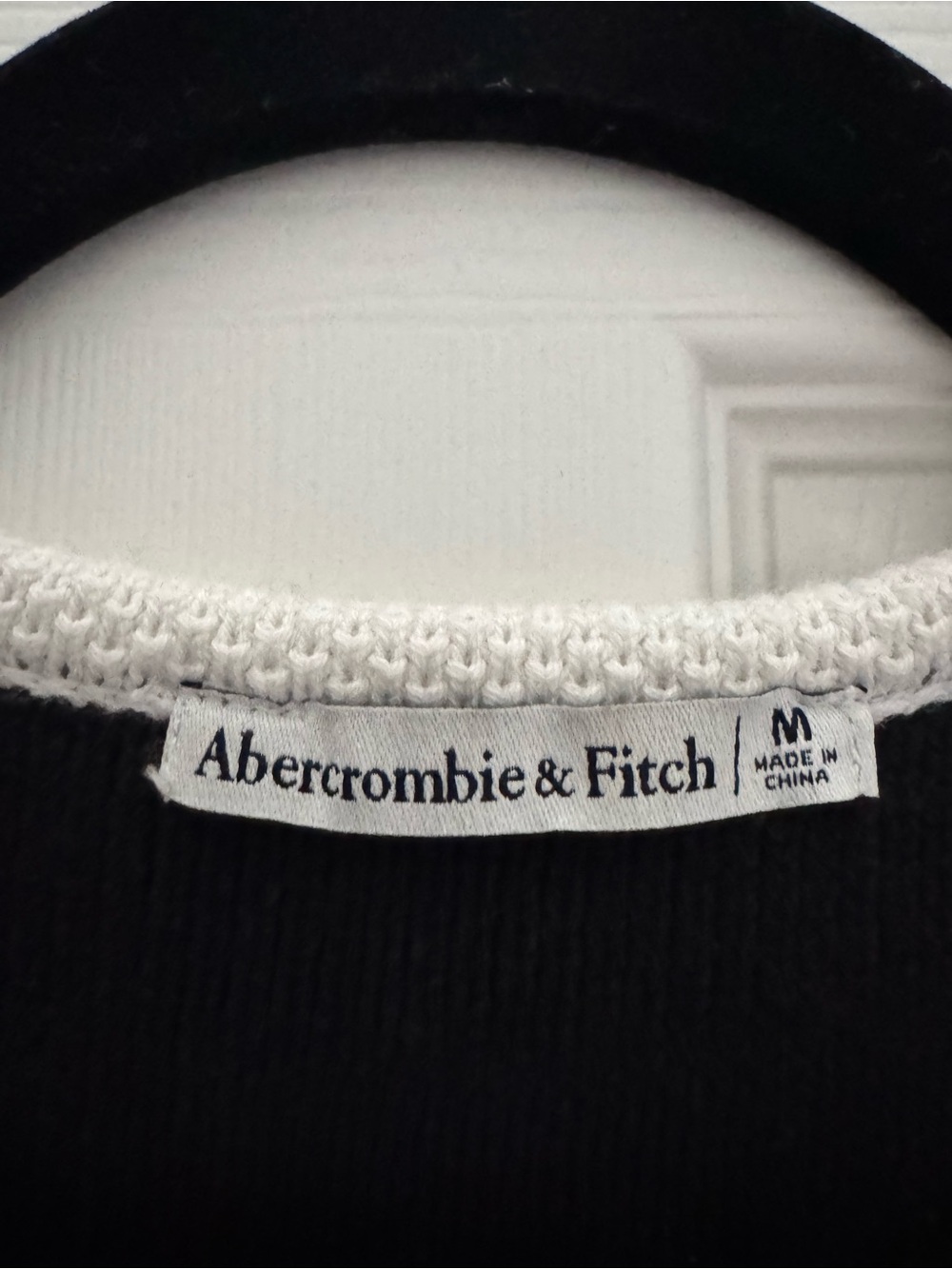 Abercrombie & Fitch Black Knit Vest with White Trim - Picture 2 of 5